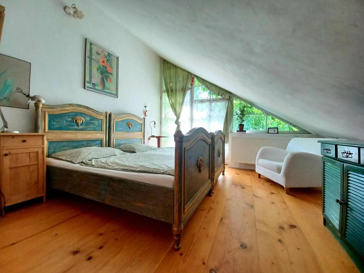 Artist Apartment Банська Бистриця Екстер'єр фото